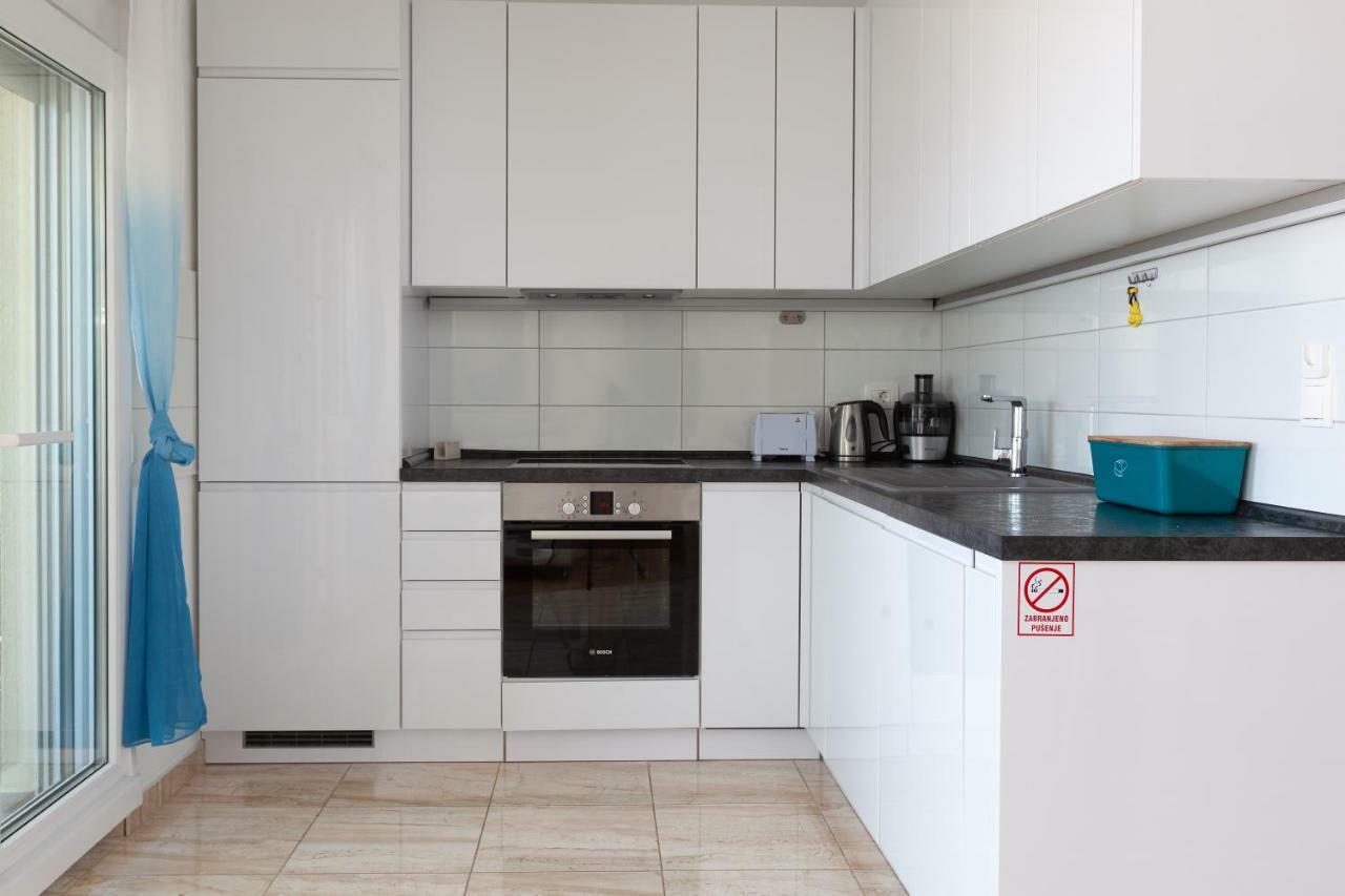 Anicas Panoramic Sea Weue Apartment มาคาร์สกา ภายนอก รูปภาพ